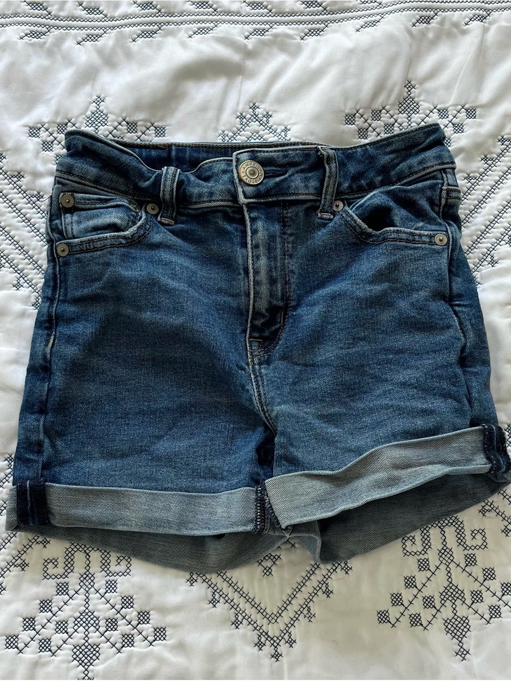 American Eagle Outfitters Medium Blue Cuffed Denim Shorts